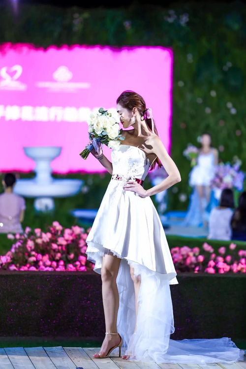 共赴玫瑰之約 jenny packham 2018婚紗系列發(fā)布會(huì)浪漫上演